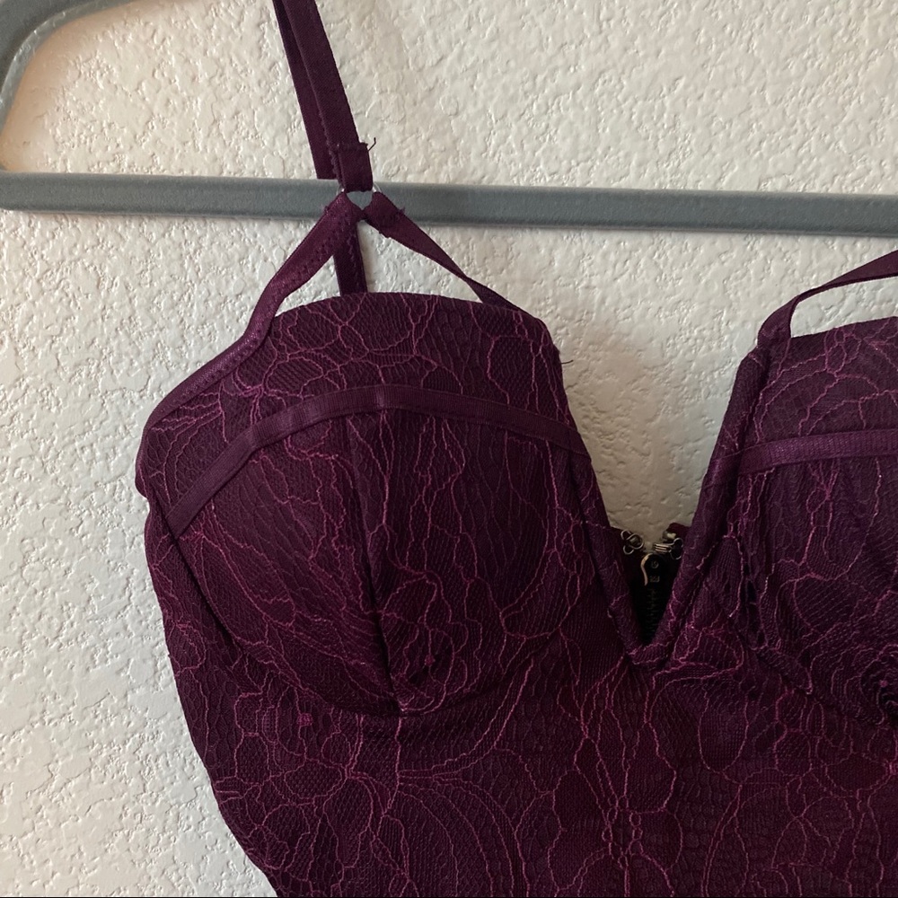 Sexy burgundy crop tank top, XS